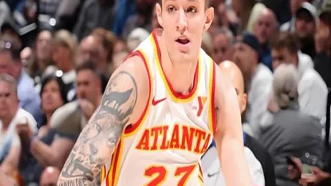 中乙足球报道：B队报名将设定23岁年龄上限限制